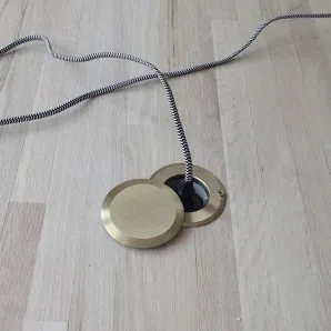 Розетка, выключатель