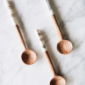 Столовые приборы