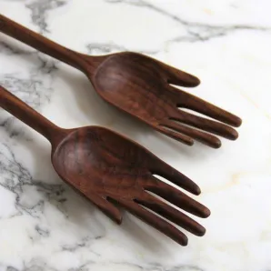 Столовые приборы