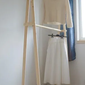 Вешалки и плечики для одежды