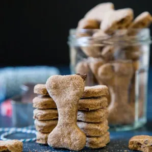 Лакомства для собак, кошек