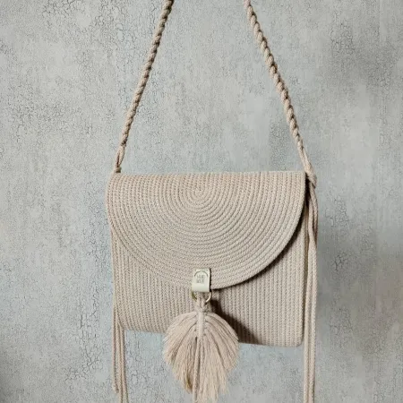 Сумочка почтальонка