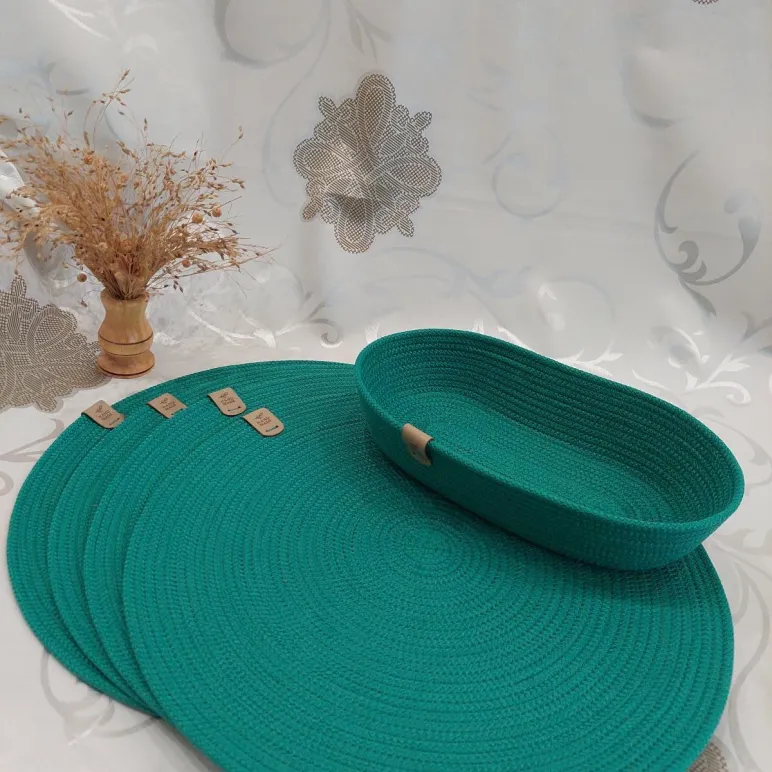 Комплект для сервировки стола: салфетки сервировочные (плейсматы), корзинка для хлеба