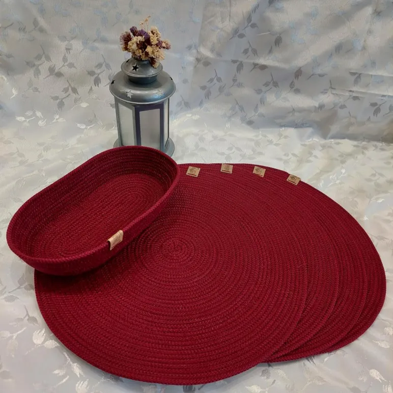 Комплект для сервировки стола: салфетки сервировочные (плейсматы), корзинка для хлеба