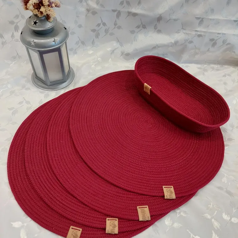 Комплект для сервировки стола: салфетки сервировочные (плейсматы), корзинка для хлеба