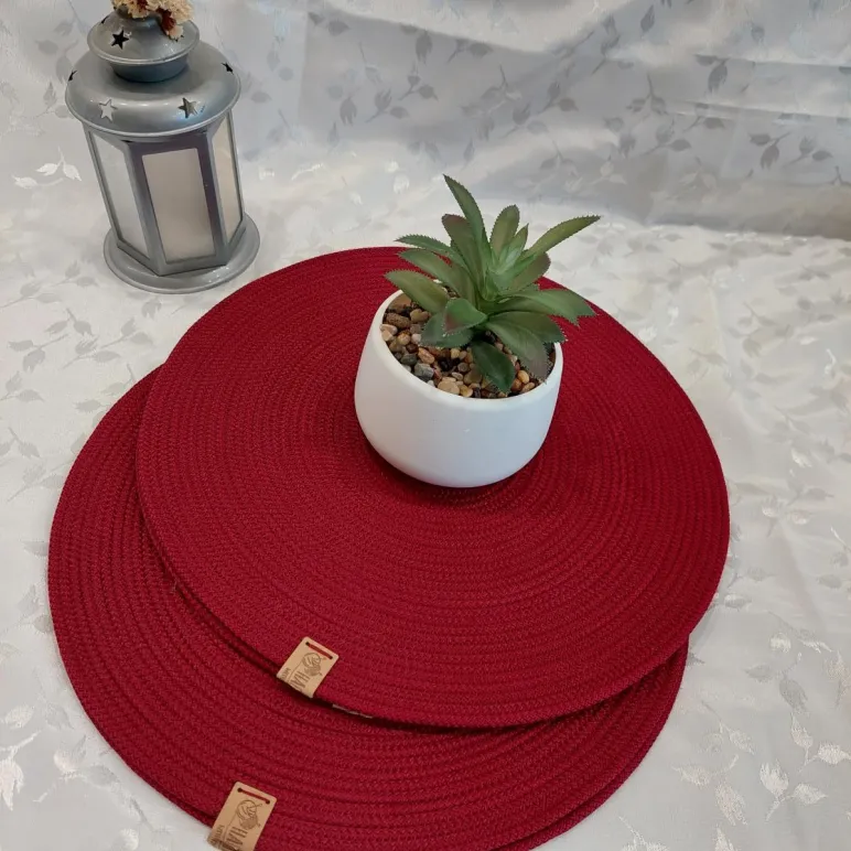 Комплект для сервировки стола: салфетки сервировочные (плейсматы), корзинка для хлеба