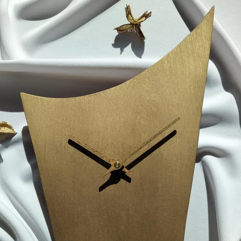 Часы настенные