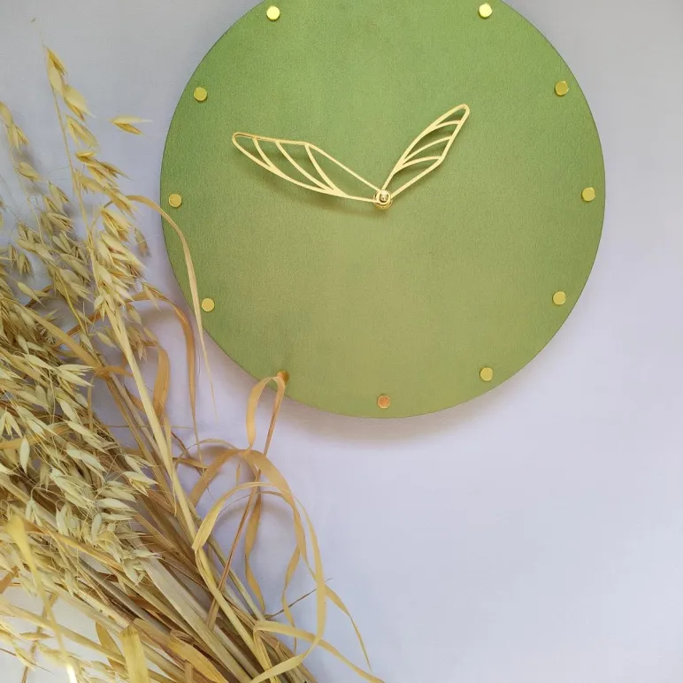 Часы настенные