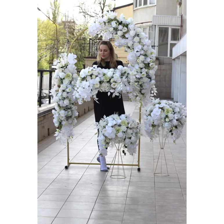 Цветочный декор для свадьбы. Свадебная арка, стойка, президиум [CLONE]