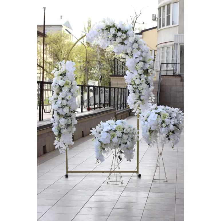 Цветочный декор для свадьбы. Свадебная арка, стойка, президиум [CLONE]