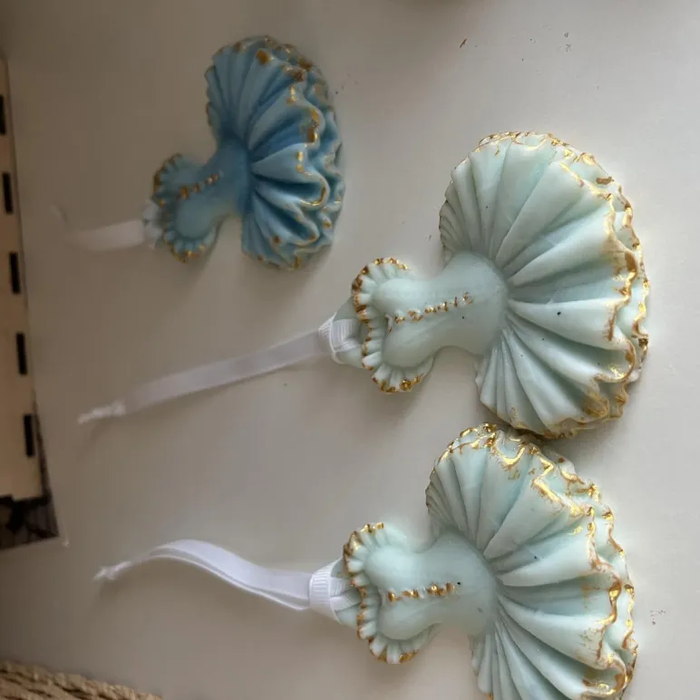 Ароматические саше из воска и гипса в ассортименте