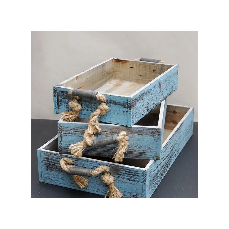 Ящик из дерева