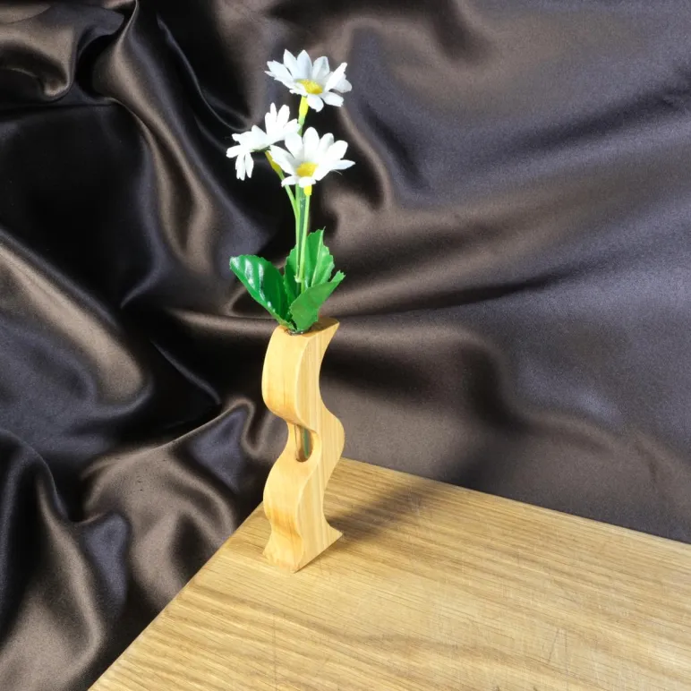 Ваза для цветов и сухоцветов деревянная с колбой