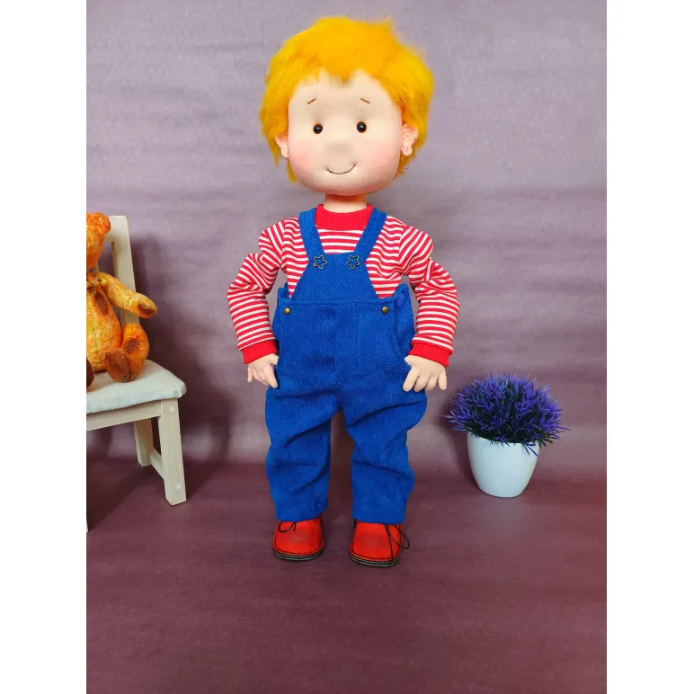 Кукла игровая