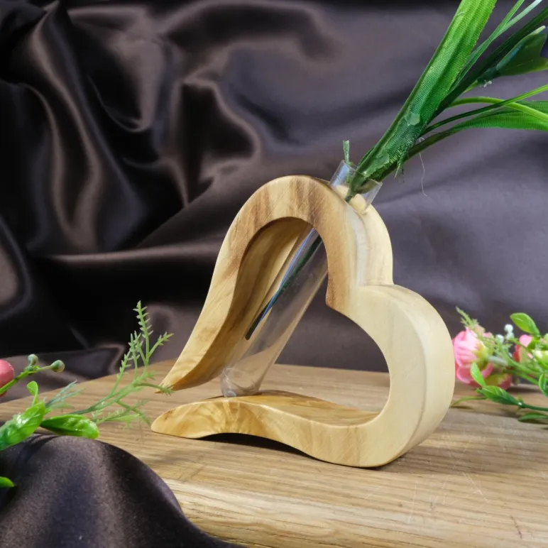 Ваза для цветов и сухоцветов из дерева | сердце | C колбой