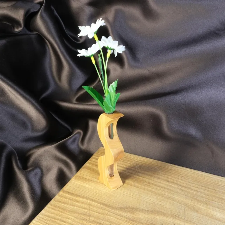 Ваза для цветов и сухоцветов деревянная с колбой