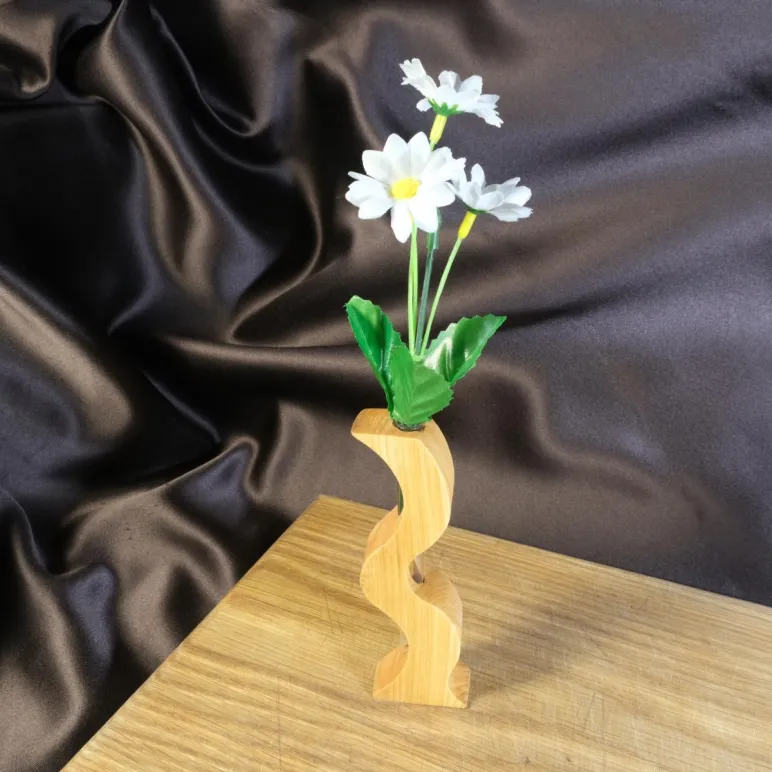 Ваза для цветов и сухоцветов деревянная с колбой