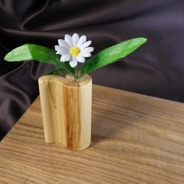 Ваза для цветов и сухоцветов из дерева с колбой