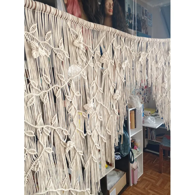 Штора макраме узорная с цветами