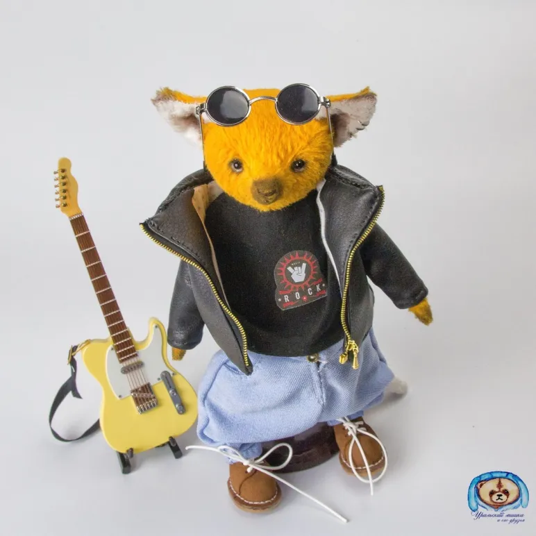 Игрушка тедди лис гитарист