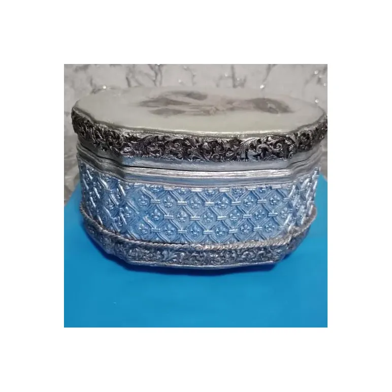 Шкатулка" Муза"