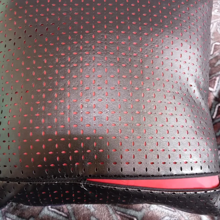 Декоративная подушка