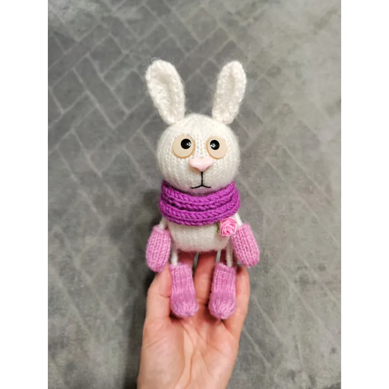 Игрушка для детей зайчик