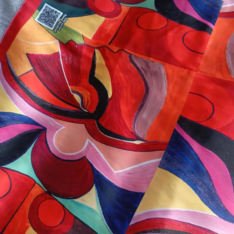 Авторский платочек, дизайн Ирины Кузиной