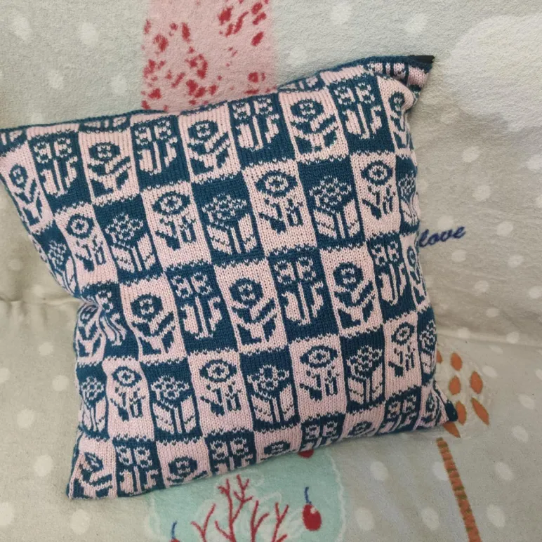 Наволочка вязаная декоративная 40*40 см