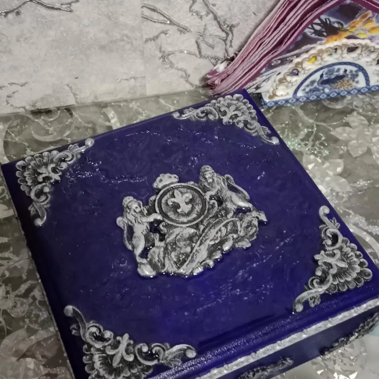 Большая мужская шкатулка " уголок Парижа"