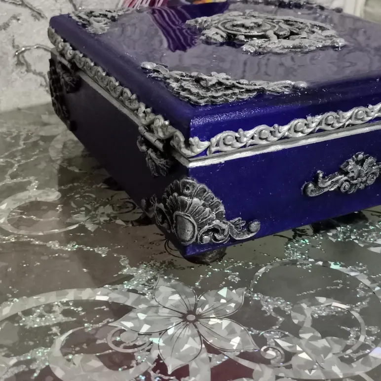 Большая мужская шкатулка " уголок Парижа"