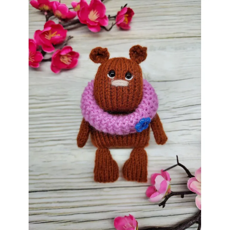 Детская вязаная игрушка мишка