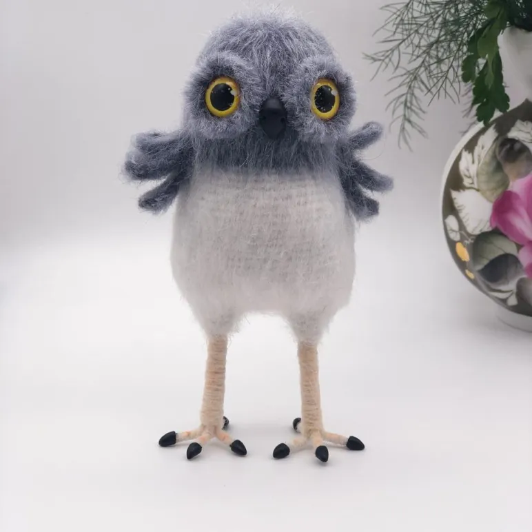 Вязаная интерьерная игрушка: Сова