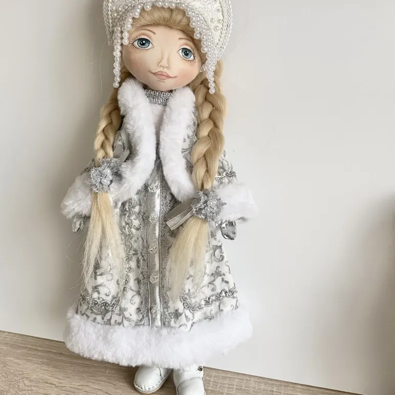 Кукла текстильная интерьерная