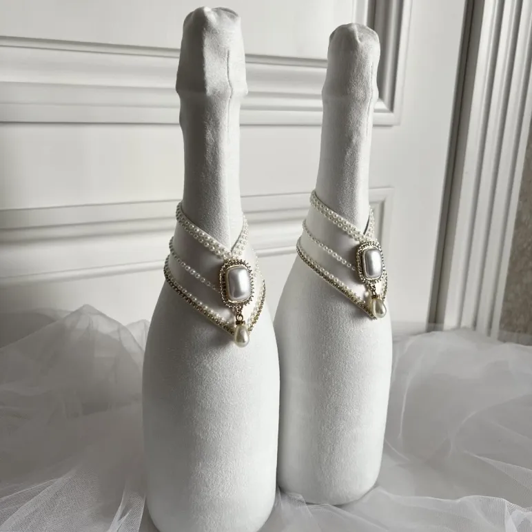 Свадебные чехлы на шампанское