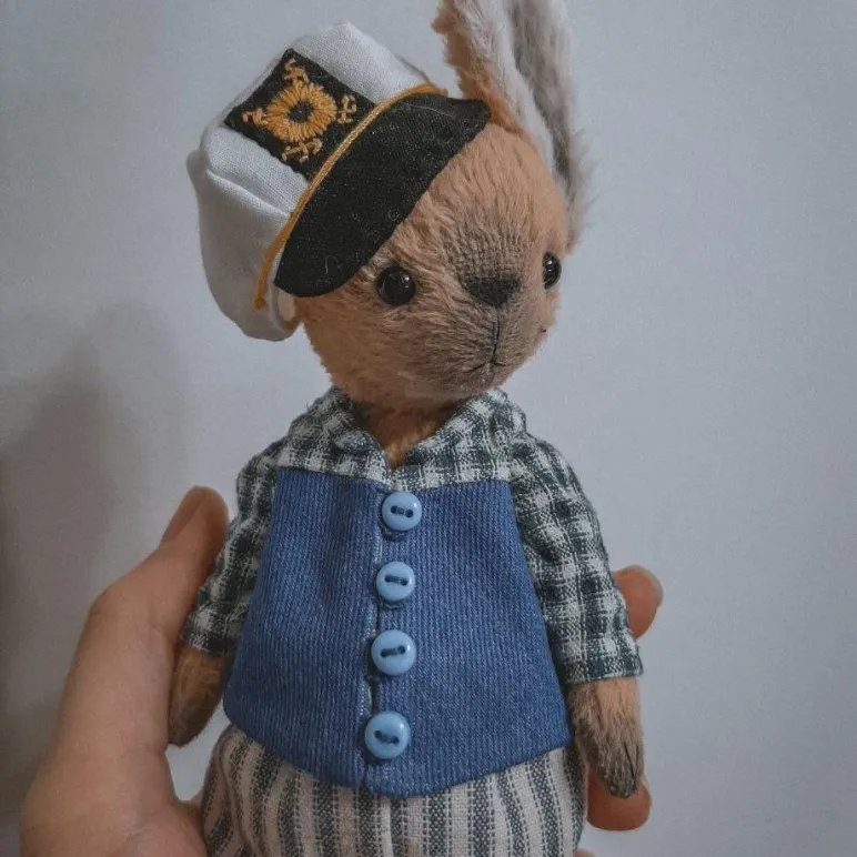 Мягкая игрушка Зайка в технике тедди