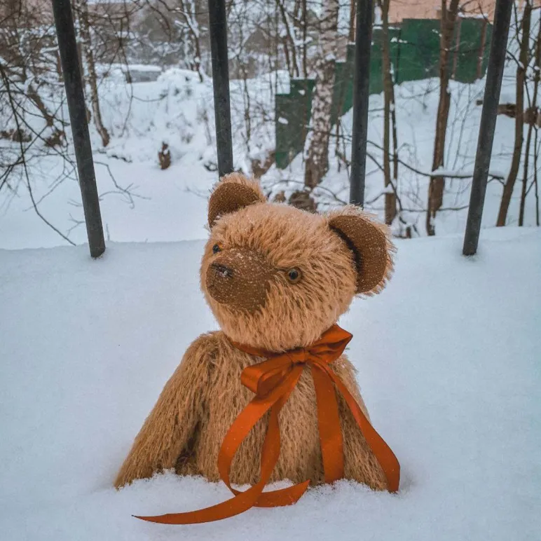 Классический мишка в технике тедди