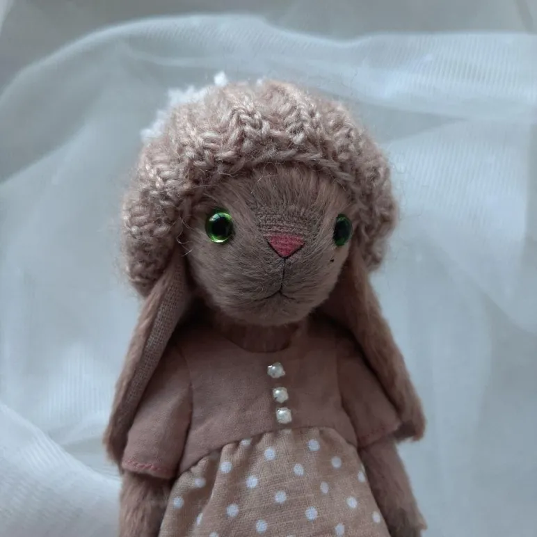 Мягкая игрушка Зайка в технике тедди