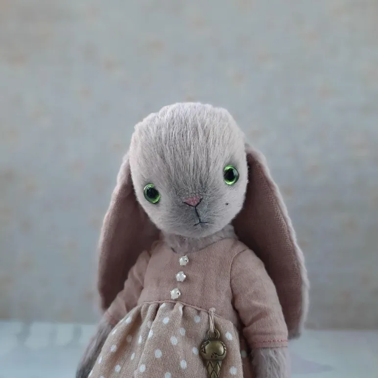 Мягкая игрушка Зайка в технике тедди