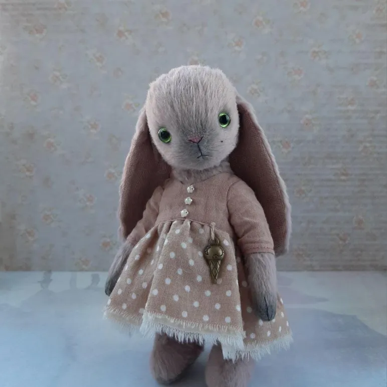 Мягкая игрушка Зайка в технике тедди