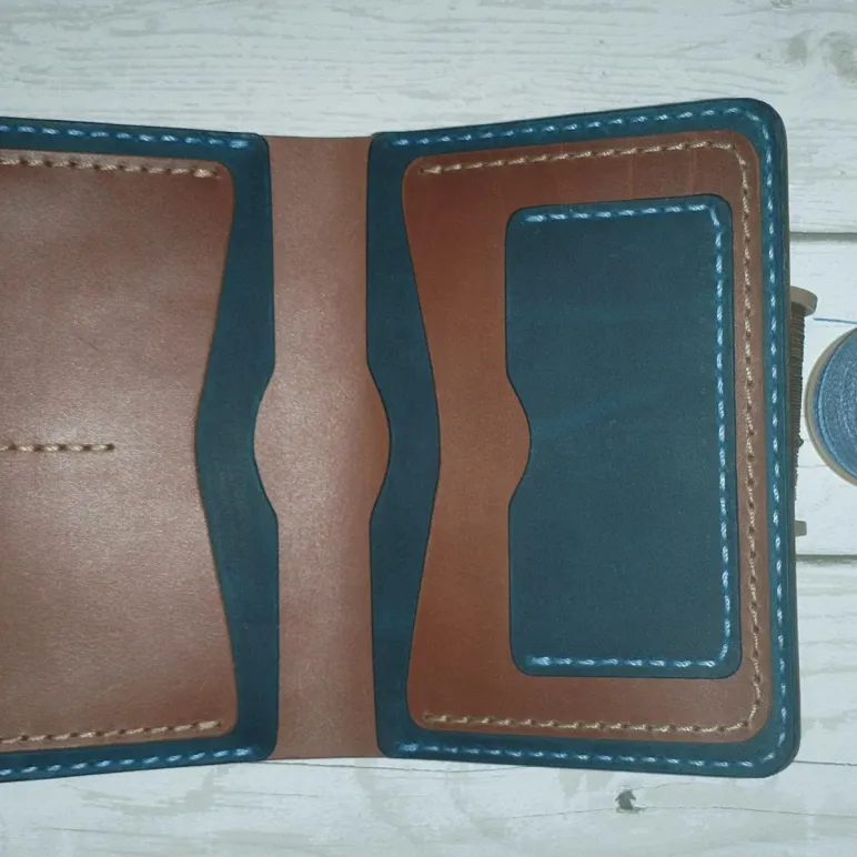 Обложка из натуральной кожи