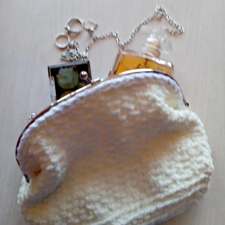 Сумка вязанная ридикюль вечерняя