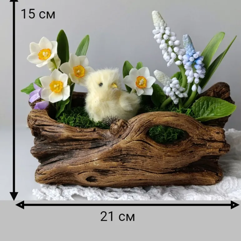 Весенний декор. Цыпленок в цветах их полимерной глины ручной работы