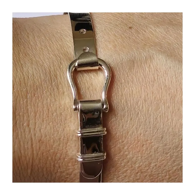 Браслет жесткий из серебра "Ремешок"