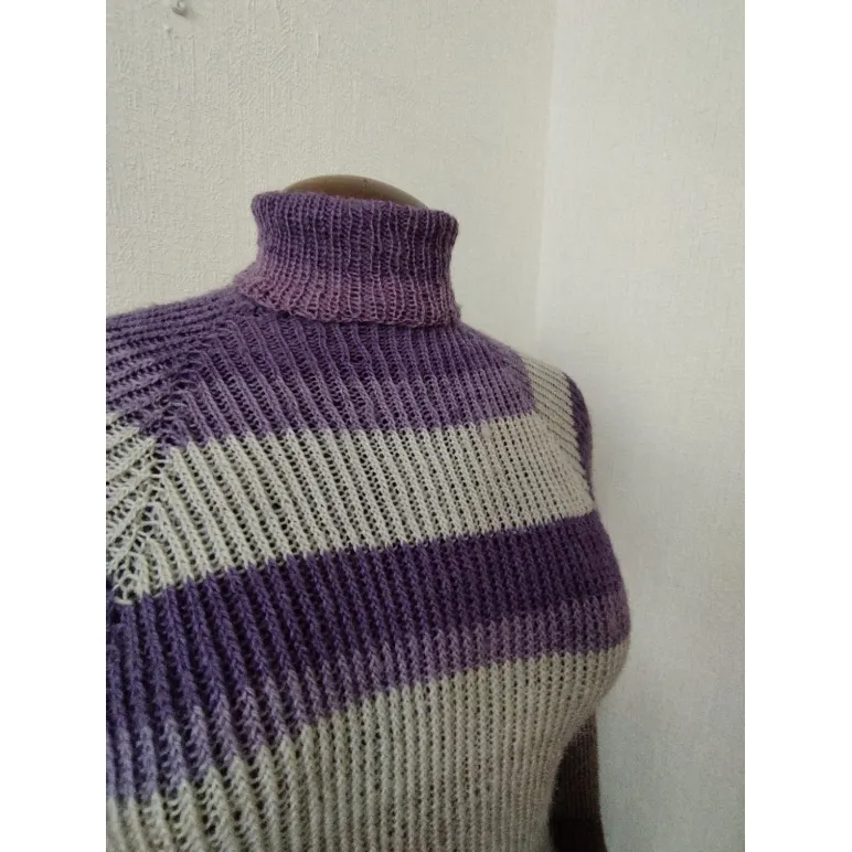 Платье вязаное женское