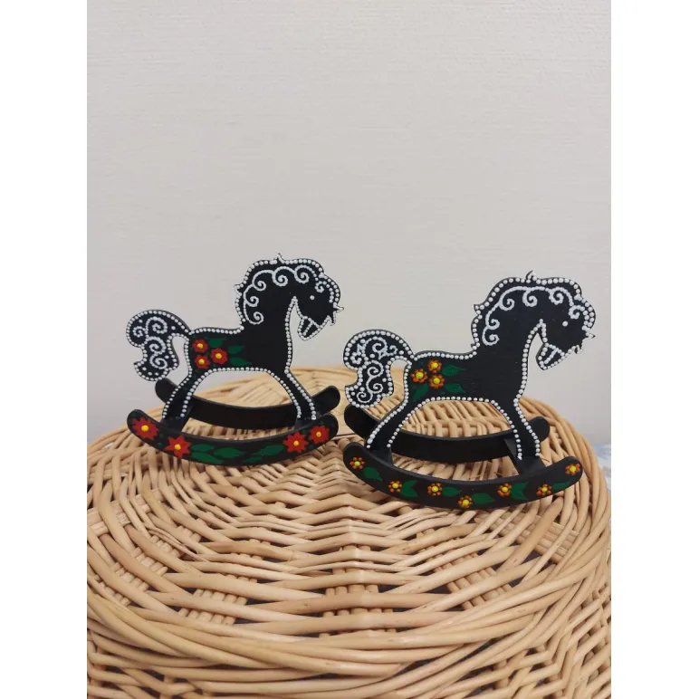 Лошадка сувенирная