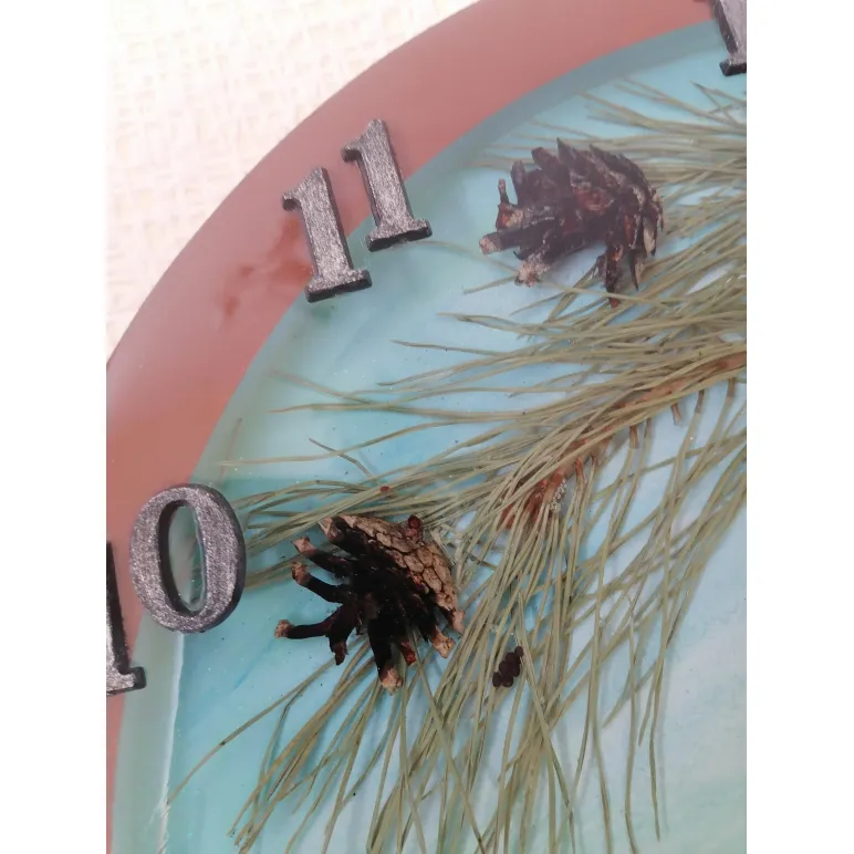 Авторские часы ручной работы