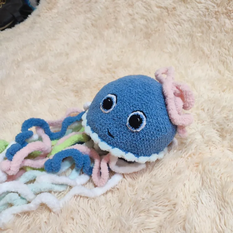 Медуза Милашка