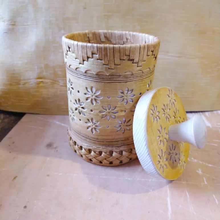 Туесок из бересты