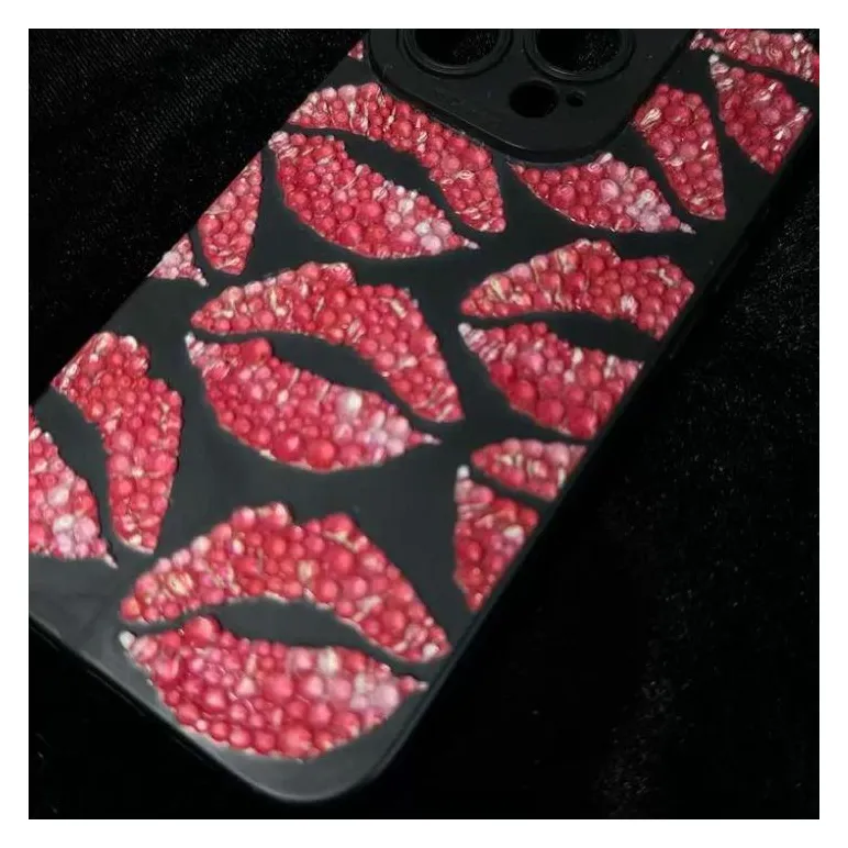 Чехол "Поцелуи"